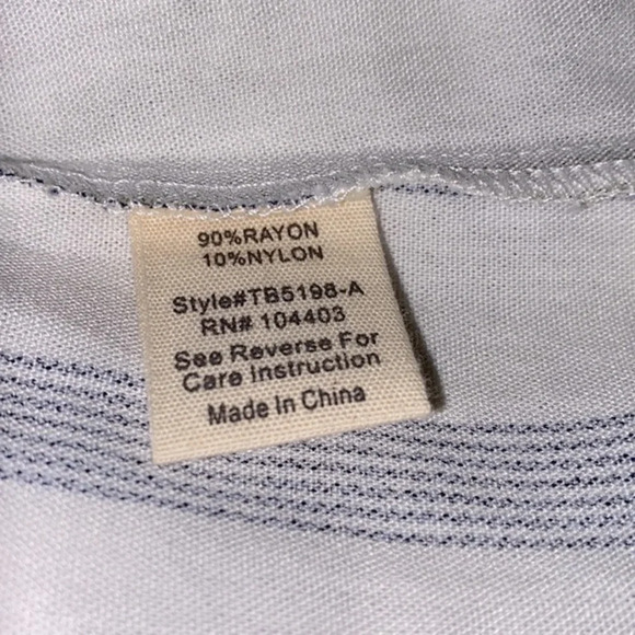 Sweet Wanderer striped top size medium - Picture 5 of 9